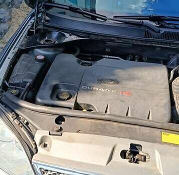 Сірий Форд Мондео, об'ємом двигуна 1.8 л та пробігом 226 тис. км за 4100 $, фото 4 на Automoto.ua