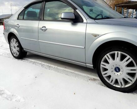 Сірий Форд Мондео, об'ємом двигуна 2 л та пробігом 0 тис. км за 3400 $, фото 1 на Automoto.ua