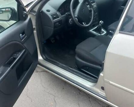 Форд Мондео 2004 в Киеве на Automoto.ua Серый Форд Мондео, объемом двигателя 2 л и пробегом 370 тыс. км за 3300 $, фото 5 на Automoto.ua