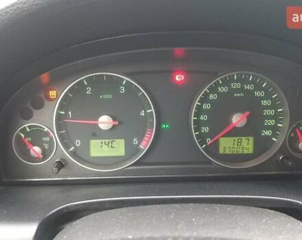 Форд Мондео 2004 в Киеве на Automoto.ua Серый Форд Мондео, объемом двигателя 2 л и пробегом 370 тыс. км за 3300 $, фото 10 на Automoto.ua