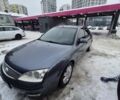Сірий Форд Мондео, об'ємом двигуна 2 л та пробігом 350 тис. км за 3950 $, фото 1 на Automoto.ua
