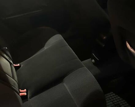 Серый Форд Мондео, объемом двигателя 1.8 л и пробегом 298 тыс. км за 4000 $, фото 9 на Automoto.ua