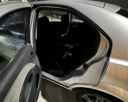 Серый Форд Мондео, объемом двигателя 1.8 л и пробегом 298 тыс. км за 4000 $, фото 8 на Automoto.ua