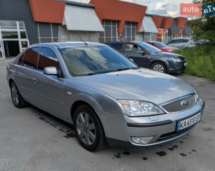 Сірий Форд Мондео, об'ємом двигуна 2 л та пробігом 270 тис. км за 4500 $, фото 1 на Automoto.ua