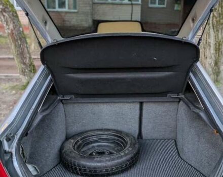 Сірий Форд Мондео, об'ємом двигуна 2 л та пробігом 271 тис. км за 3900 $, фото 11 на Automoto.ua