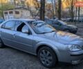 Сірий Форд Мондео, об'ємом двигуна 2 л та пробігом 271 тис. км за 3900 $, фото 4 на Automoto.ua