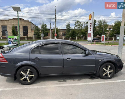 Серый Форд Мондео, объемом двигателя 2 л и пробегом 284 тыс. км за 4500 $, фото 11 на Automoto.ua