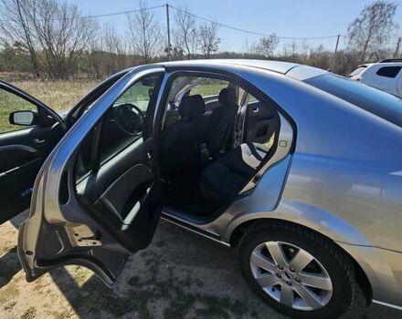 Серый Форд Мондео, объемом двигателя 1.8 л и пробегом 205 тыс. км за 5200 $, фото 11 на Automoto.ua