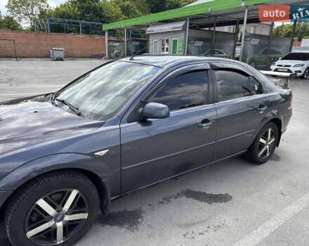 Серый Форд Мондео, объемом двигателя 2 л и пробегом 284 тыс. км за 4500 $, фото 6 на Automoto.ua