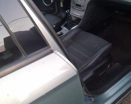 Сірий Форд Мондео, об'ємом двигуна 1.8 л та пробігом 235 тис. км за 6500 $, фото 6 на Automoto.ua