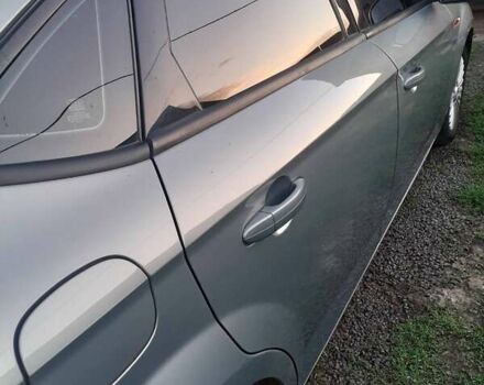 Сірий Форд Мондео, об'ємом двигуна 1.8 л та пробігом 235 тис. км за 6500 $, фото 14 на Automoto.ua