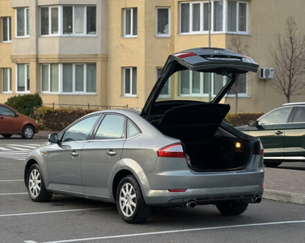 Серый Форд Мондео, объемом двигателя 1.6 л и пробегом 269 тыс. км за 5499 $, фото 21 на Automoto.ua