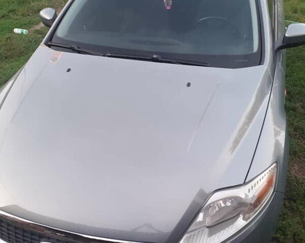 Сірий Форд Мондео, об'ємом двигуна 1.8 л та пробігом 235 тис. км за 6500 $, фото 1 на Automoto.ua