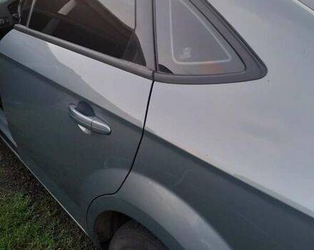 Сірий Форд Мондео, об'ємом двигуна 1.8 л та пробігом 235 тис. км за 6500 $, фото 11 на Automoto.ua