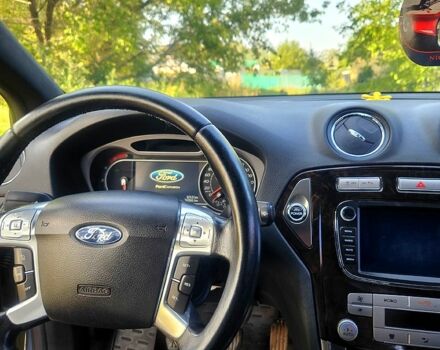 Серый Форд Мондео, объемом двигателя 1.8 л и пробегом 330 тыс. км за 6000 $, фото 8 на Automoto.ua