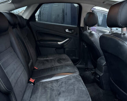 Серый Форд Мондео, объемом двигателя 2 л и пробегом 341 тыс. км за 6100 $, фото 16 на Automoto.ua