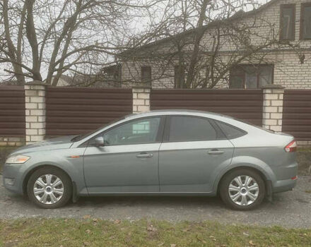 Сірий Форд Мондео, об'ємом двигуна 1.75 л та пробігом 390 тис. км за 5800 $, фото 4 на Automoto.ua