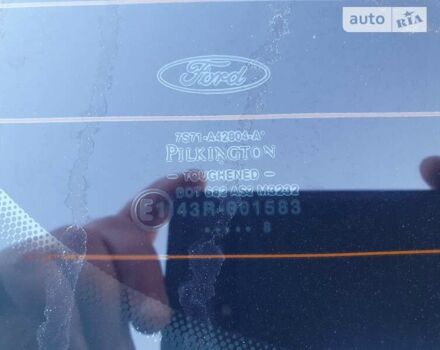 Сірий Форд Мондео, об'ємом двигуна 2 л та пробігом 255 тис. км за 7950 $, фото 31 на Automoto.ua
