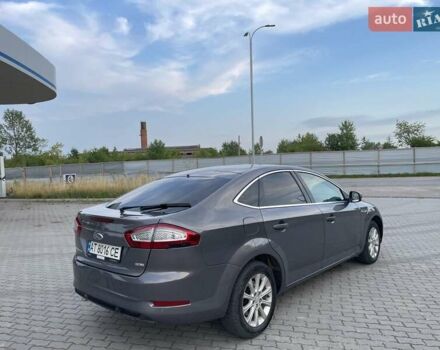 Сірий Форд Мондео, об'ємом двигуна 2 л та пробігом 272 тис. км за 6900 $, фото 13 на Automoto.ua