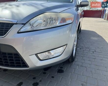 Серый Форд Мондео, объемом двигателя 1.8 л и пробегом 230 тыс. км за 7600 $, фото 16 на Automoto.ua