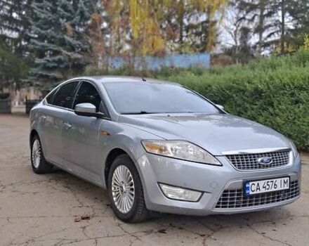 Сірий Форд Мондео, об'ємом двигуна 2 л та пробігом 223 тис. км за 6900 $, фото 4 на Automoto.ua