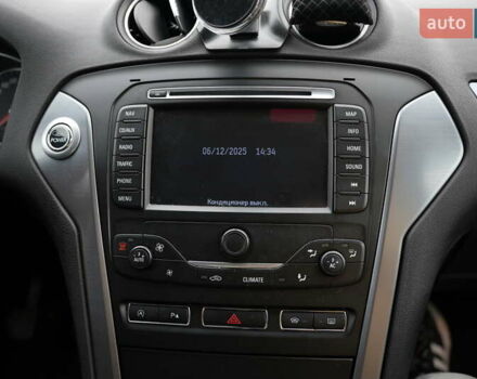 Серый Форд Мондео, объемом двигателя 1.6 л и пробегом 256 тыс. км за 8900 $, фото 18 на Automoto.ua