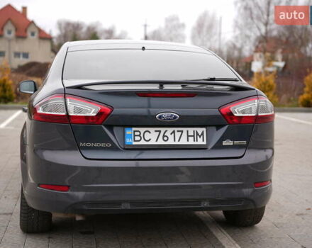 Серый Форд Мондео, объемом двигателя 1.6 л и пробегом 256 тыс. км за 8900 $, фото 5 на Automoto.ua
