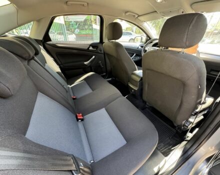 Серый Форд Мондео, объемом двигателя 1.6 л и пробегом 196 тыс. км за 6850 $, фото 10 на Automoto.ua