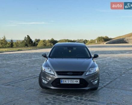 Сірий Форд Мондео, об'ємом двигуна 2 л та пробігом 269 тис. км за 9900 $, фото 1 на Automoto.ua