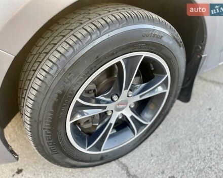 Сірий Форд Мондео, об'ємом двигуна 2 л та пробігом 179 тис. км за 9200 $, фото 13 на Automoto.ua