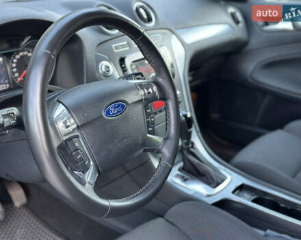 Форд Мондео 2013 у Києві на Automoto.ua Сірий Форд Мондео, об'ємом двигуна 2 л та пробігом 225 тис. км за 9600 $, фото 47 на Automoto.ua