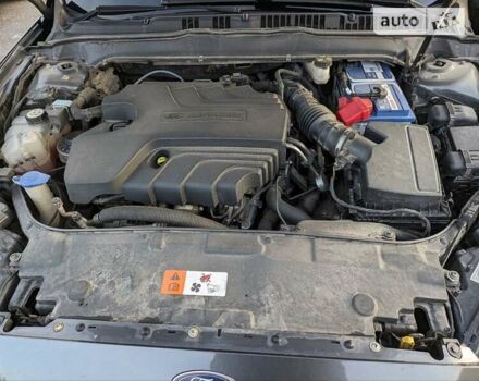 Сірий Форд Мондео, об'ємом двигуна 2 л та пробігом 225 тис. км за 10800 $, фото 12 на Automoto.ua
