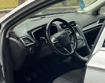 Серый Форд Мондео, объемом двигателя 1.5 л и пробегом 120 тыс. км за 12999 $, фото 15 на Automoto.ua