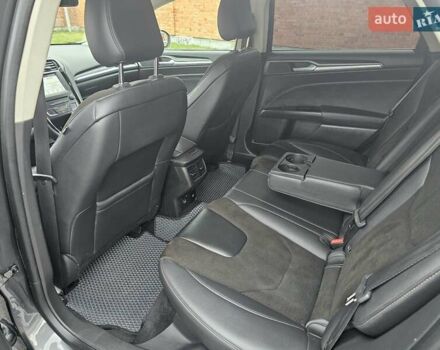 Серый Форд Мондео, объемом двигателя 2 л и пробегом 143 тыс. км за 18000 $, фото 20 на Automoto.ua