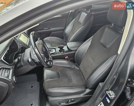 Серый Форд Мондео, объемом двигателя 2 л и пробегом 143 тыс. км за 18000 $, фото 10 на Automoto.ua