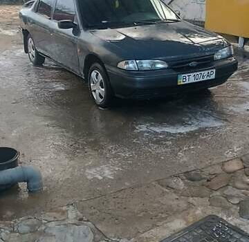 Серый Форд Мондео, объемом двигателя 1.6 л и пробегом 280 тыс. км за 1100 $, фото 1 на Automoto.ua