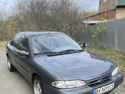 Серый Форд Мондео, объемом двигателя 1.8 л и пробегом 351 тыс. км за 1799 $, фото 1 на Automoto.ua
