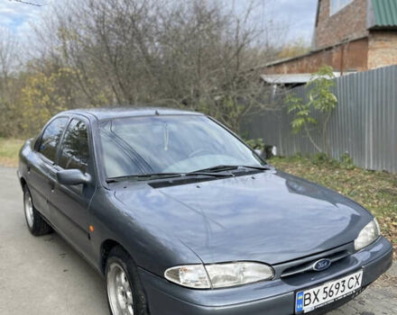 Серый Форд Мондео, объемом двигателя 1.8 л и пробегом 351 тыс. км за 1799 $, фото 1 на Automoto.ua