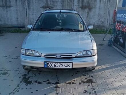Форд Мондео 1995 у Хмельницькому на Automoto.ua Сірий Форд Мондео, об'ємом двигуна 1.6 л та пробігом 260 тис. км за 1700 $, фото 1 на Automoto.ua