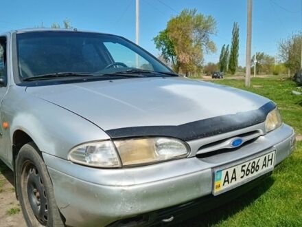 Форд Мондео 1995 у Житомирі на Automoto.ua Сірий Форд Мондео, об'ємом двигуна 1.6 л та пробігом 32 тис. км за 1900 $, фото 1 на Automoto.ua