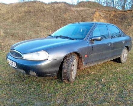 Серый Форд Мондео, объемом двигателя 0 л и пробегом 1 тыс. км за 1200 $, фото 1 на Automoto.ua