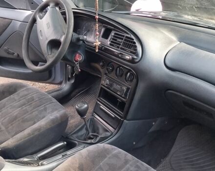 Серый Форд Мондео, объемом двигателя 1.6 л и пробегом 300 тыс. км за 1200 $, фото 1 на Automoto.ua