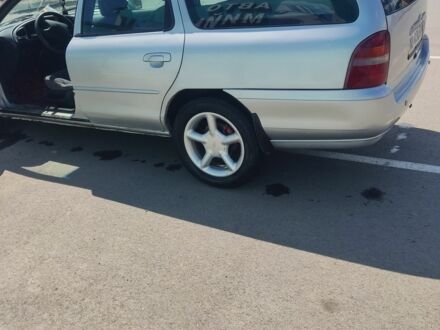 Серый Форд Мондео, объемом двигателя 0 л и пробегом 368 тыс. км за 2500 $, фото 1 на Automoto.ua