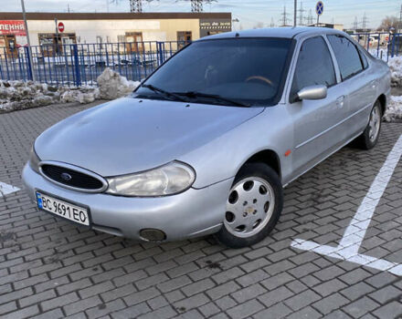 Серый Форд Мондео, объемом двигателя 2.5 л и пробегом 625 тыс. км за 1749 $, фото 1 на Automoto.ua