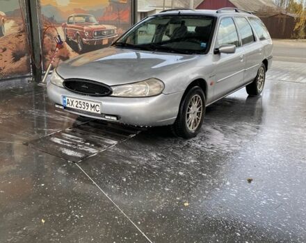 Серый Форд Мондео, объемом двигателя 1.8 л и пробегом 250 тыс. км за 1500 $, фото 1 на Automoto.ua