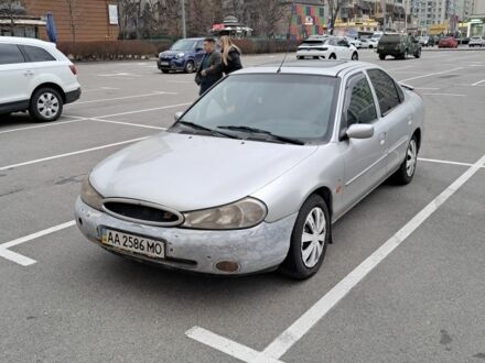 Серый Форд Мондео, объемом двигателя 2.5 л и пробегом 193 тыс. км за 1500 $, фото 1 на Automoto.ua