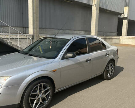 Серый Форд Мондео, объемом двигателя 2 л и пробегом 440 тыс. км за 3200 $, фото 1 на Automoto.ua