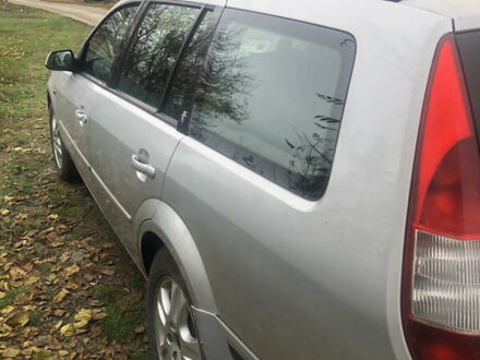 Серый Форд Мондео, объемом двигателя 2 л и пробегом 217 тыс. км за 2000 $, фото 1 на Automoto.ua