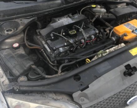 Сірий Форд Мондео, об'ємом двигуна 2 л та пробігом 345 тис. км за 1300 $, фото 1 на Automoto.ua