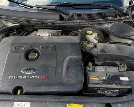 Сірий Форд Мондео, об'ємом двигуна 2 л та пробігом 300 тис. км за 3200 $, фото 1 на Automoto.ua